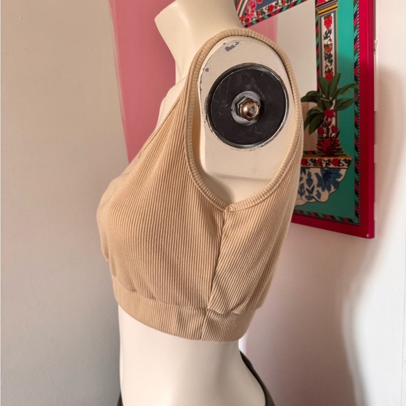 Beige Ribbed Cropped Bra Top - Picture 4 of 6